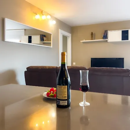 Apartment Bedoll Blanc Nuevo En Alquiler
